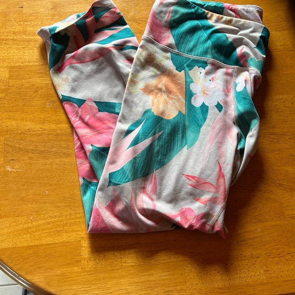 #67 Old Navy Activewear Pants XL - Picture 2 of 5